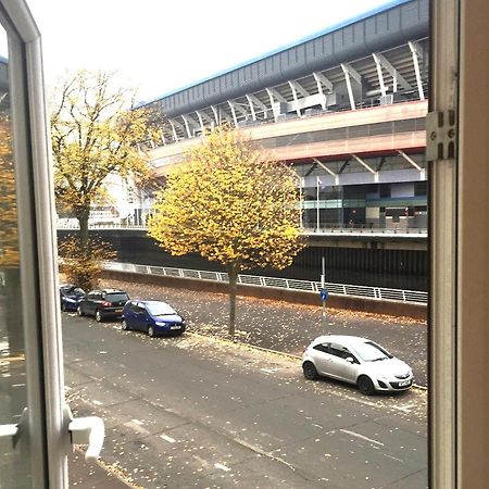 1 Fitzhamon Embankment Apartments Opposite Principality Stadium - Long Stay Offer Кардифф Экстерьер фото