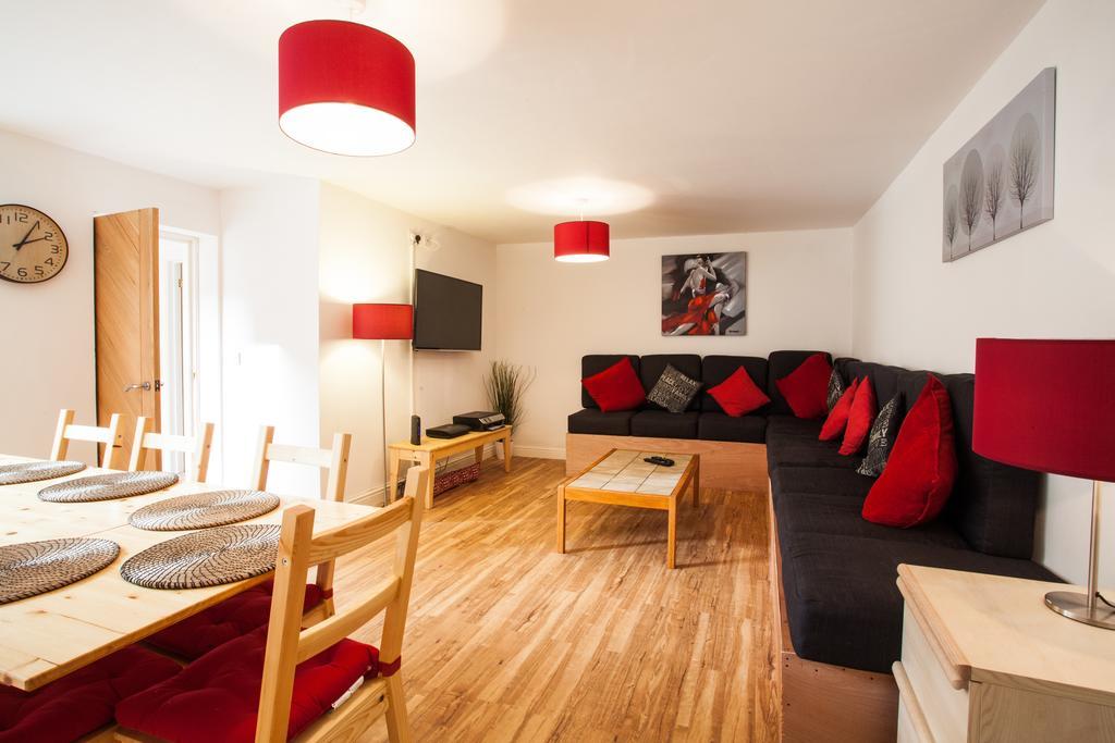 1 Fitzhamon Embankment Apartments Opposite Principality Stadium - Long Stay Offer Кардифф Экстерьер фото
