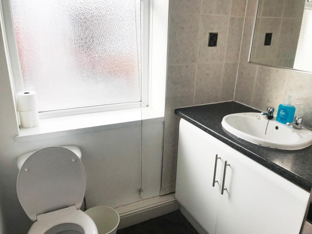 1 Fitzhamon Embankment Apartments Opposite Principality Stadium - Long Stay Offer Кардифф Экстерьер фото
