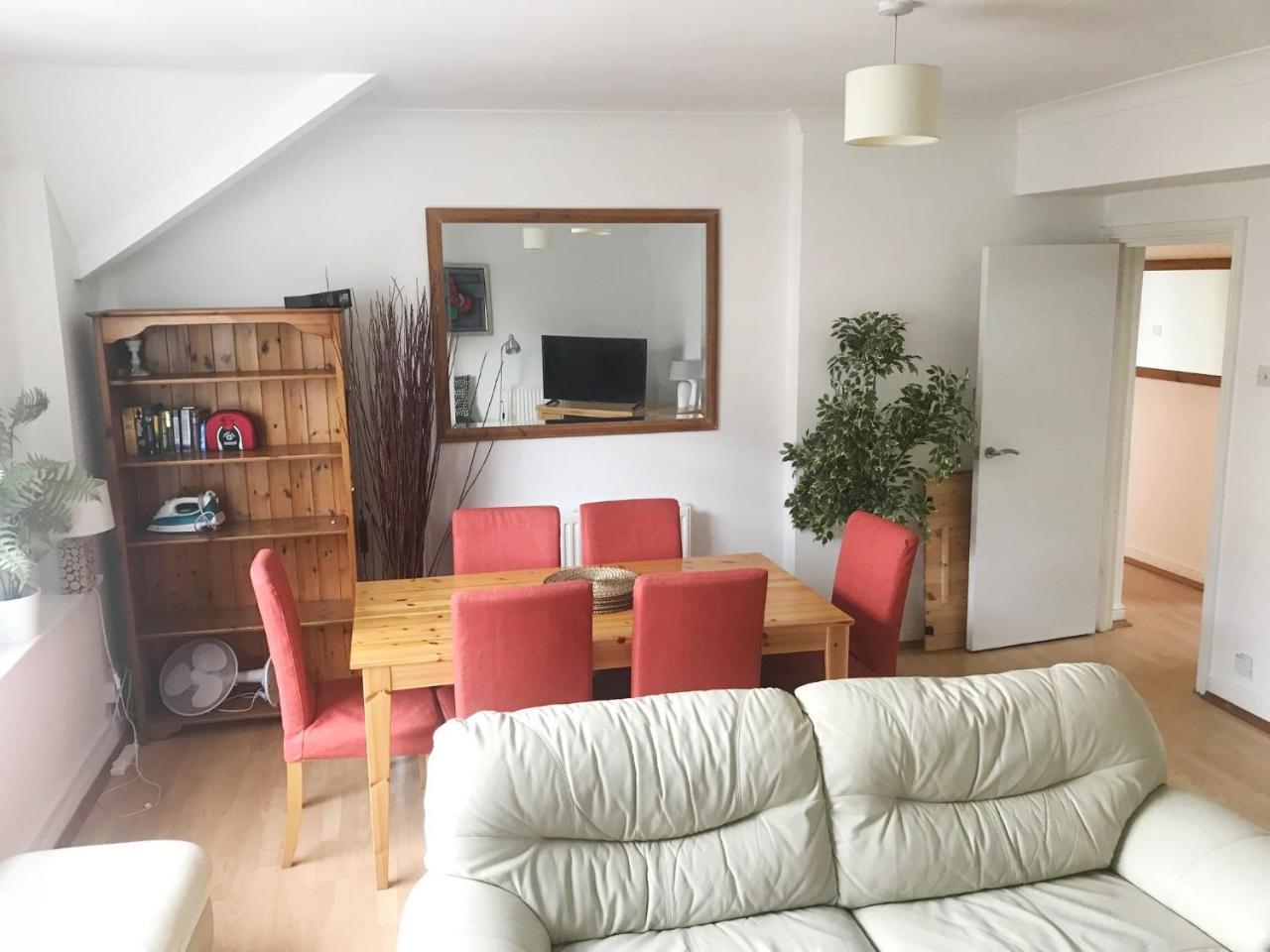 1 Fitzhamon Embankment Apartments Opposite Principality Stadium - Long Stay Offer Кардифф Экстерьер фото